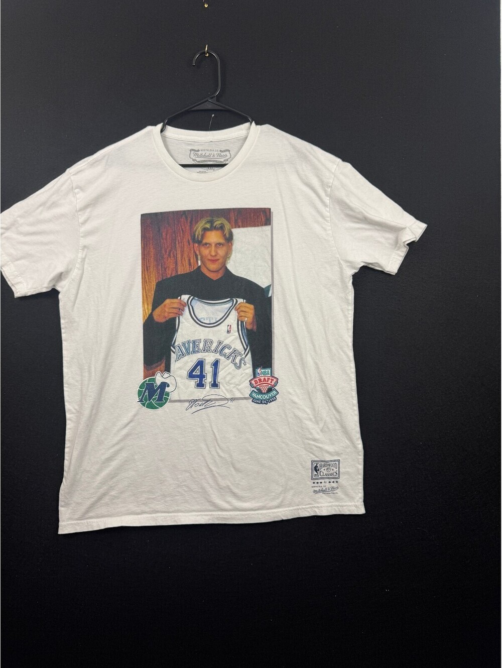 Mitchell & Ness NBA Hardwood Classics Dallas Mavericks Dirk Nowitzki T-Shirt XXL